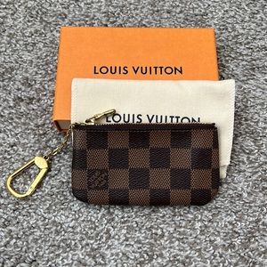 💯%Authentic Louis Vuitton Damier Ebene Key Pouch✨